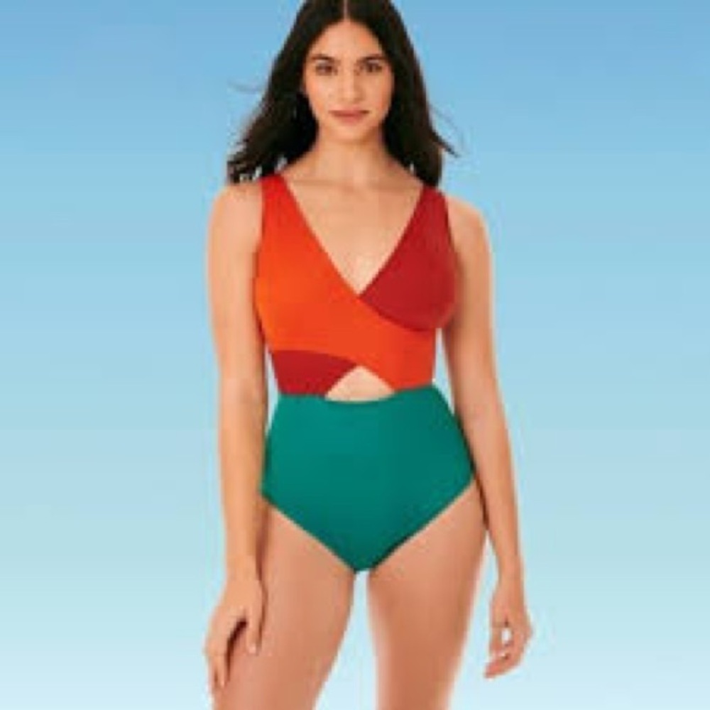 Beach Betty Colorblock Women Swim One Piece, Size L, Great Condition